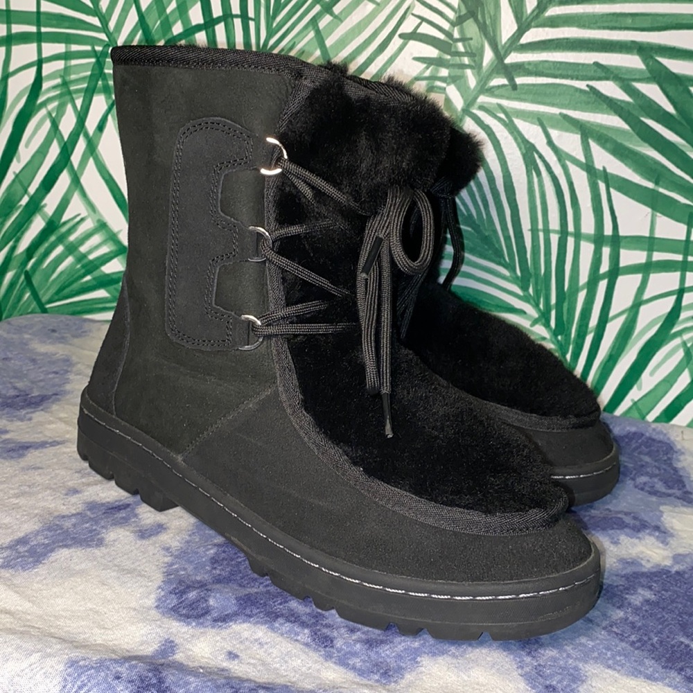 UGG Black Suede Faux Fur Lace-Up Winter Ankle Boots